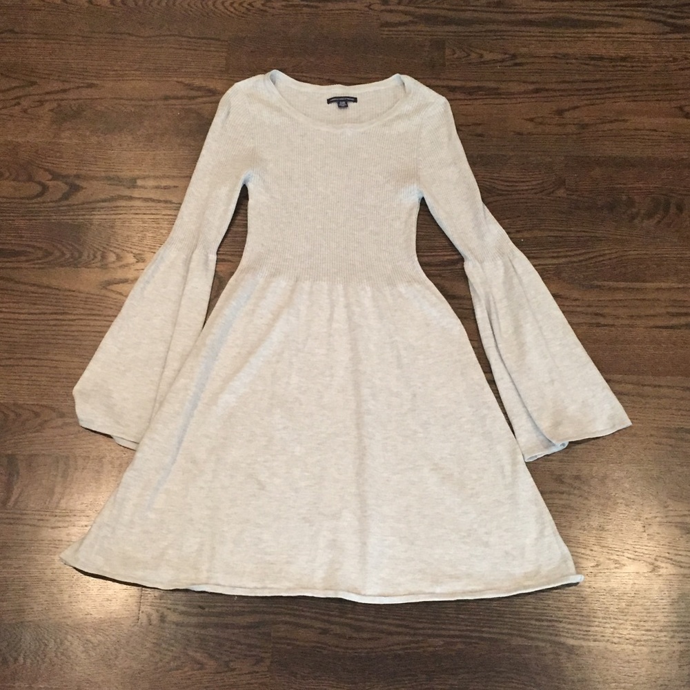 American Eagle Bell Sleeved Sweater Dress Sz Large